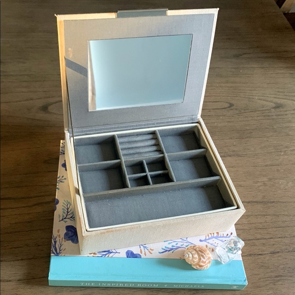 Crate & Barrel Linen Jewelry Box - Picture 8 of 8